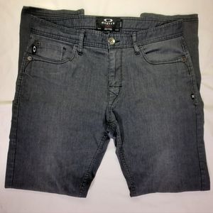 Oakley Slim Fit Mens Chino Pants Size 34x32 Gray